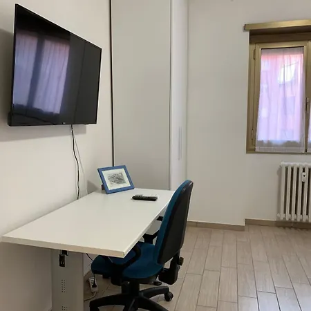 Apartment At Mollys Metro A Luciosestio
